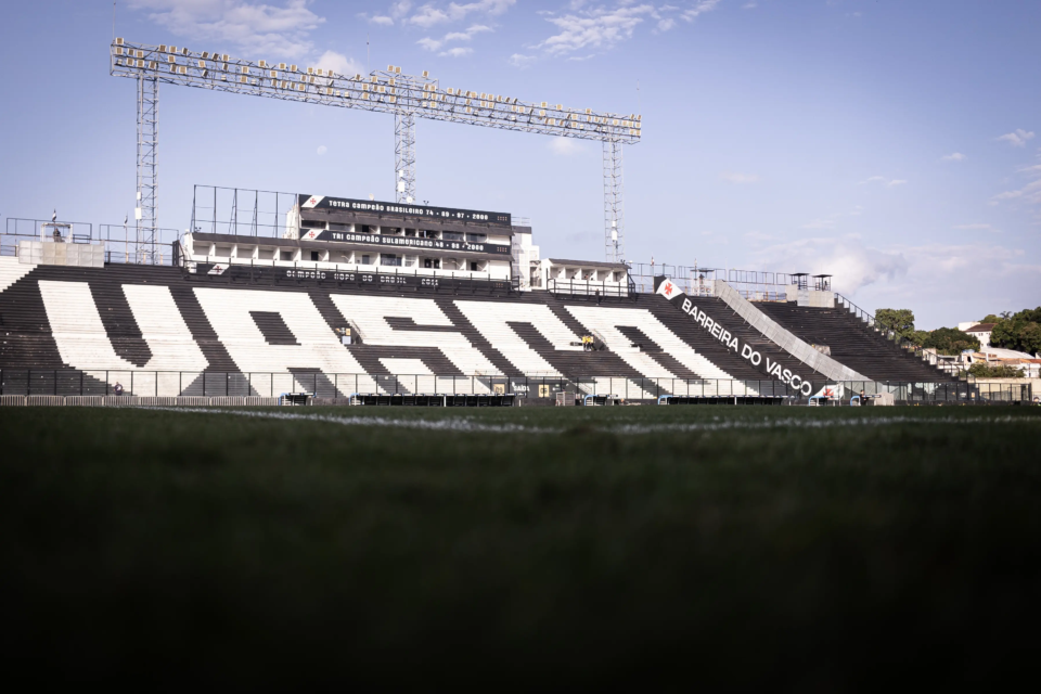 Vasco bate o martelo sobre estádio para duelo com o Vitória na Copa do Brasil