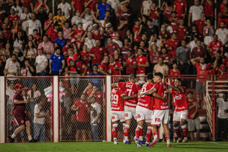 Vila Nova faz 6 a 0 e relembra maiores goleadas na história da Série B