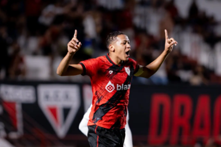 adriano martins acg