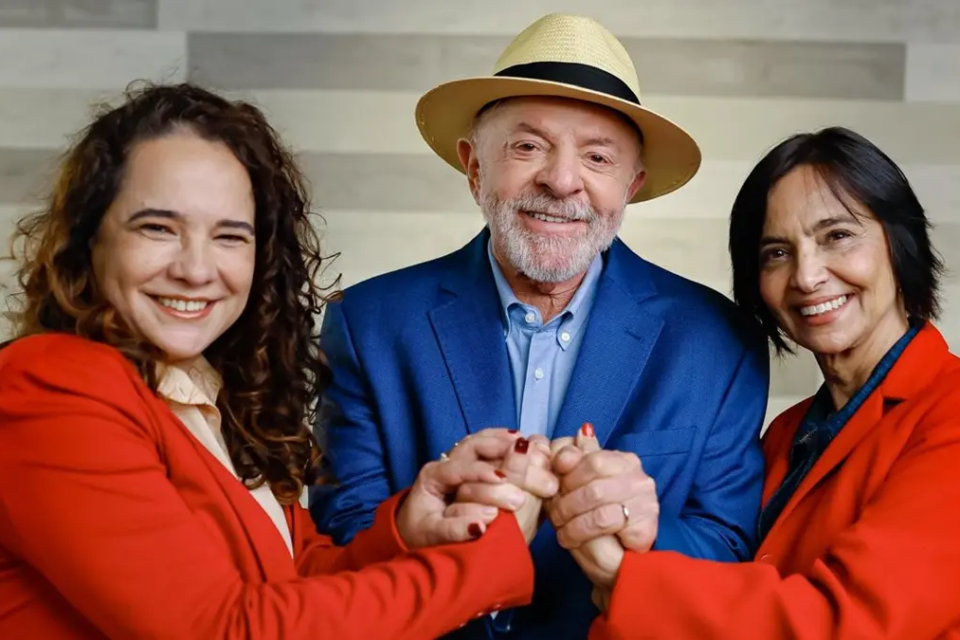 Cíntia Dias avalia que pulverização da direita favorece chapa de esquerda ao Senado