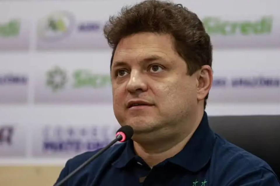 Presidente do Cuiabá culpa times por calote e transfer ban
