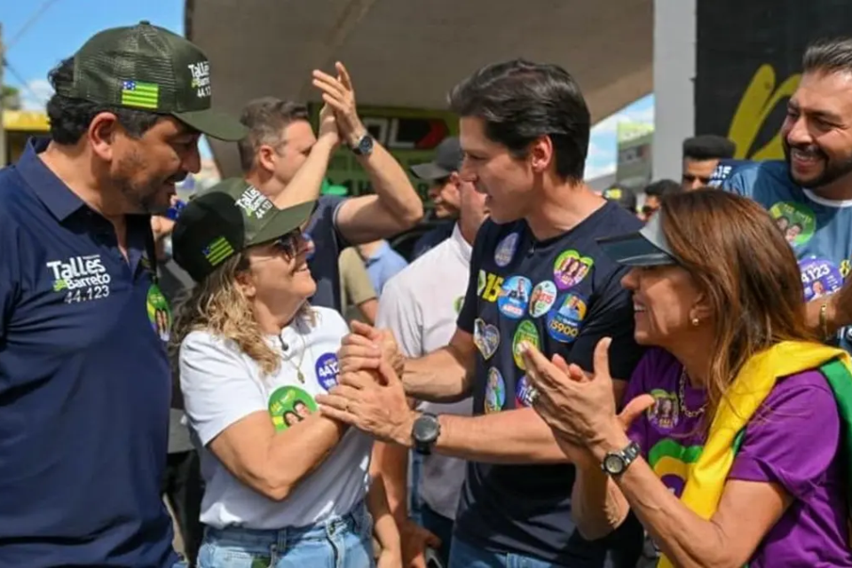 Vice-prefeita do PL declara apoio a Daniel Vilela em carreata