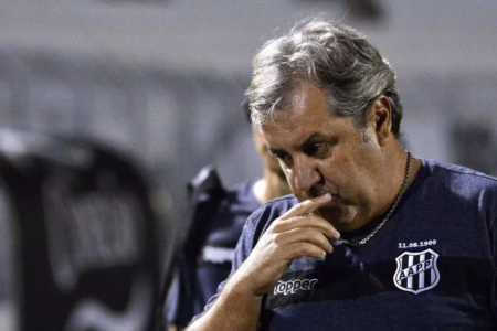 gilson kleina ponte preta