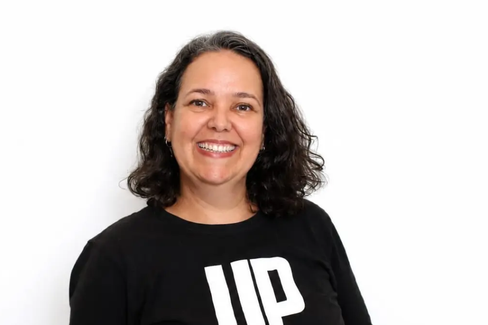 Plano de governo de Luciana Amorim prioriza direitos sociais, emprego e serviços públicos em Goiás