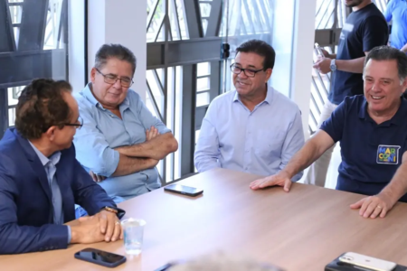 Marconi Perillo recebe apoio de convenção evangélica