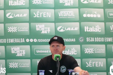 Mozart reconhece empate amargo, mas manda recado sobre futuro do Goiás na Série B