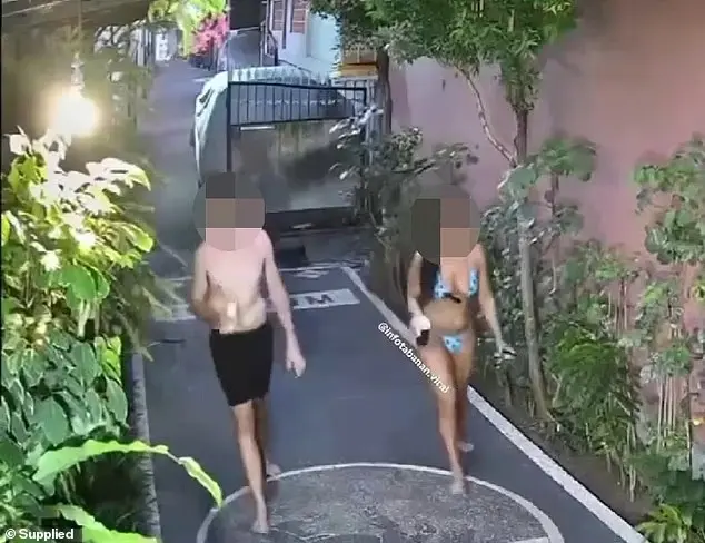 Turista flagrado fazendo sexo na rua é banido da Indonésia por 10 anos fotos ritual de purificação no local para afastar energias negativas