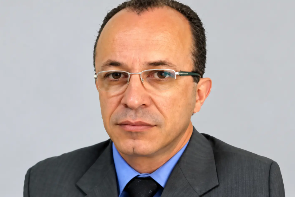 Juiz Adenito Francisco Mariano Junior