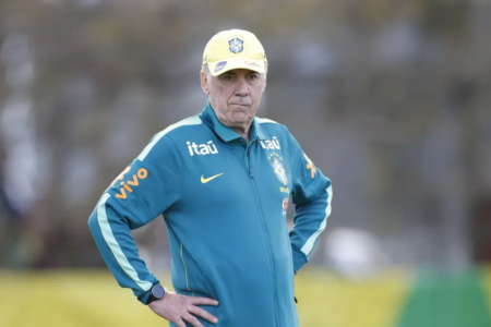 Ancelotti posiciona Seleção Brasileira para encarar a Austrália com dois estreantes