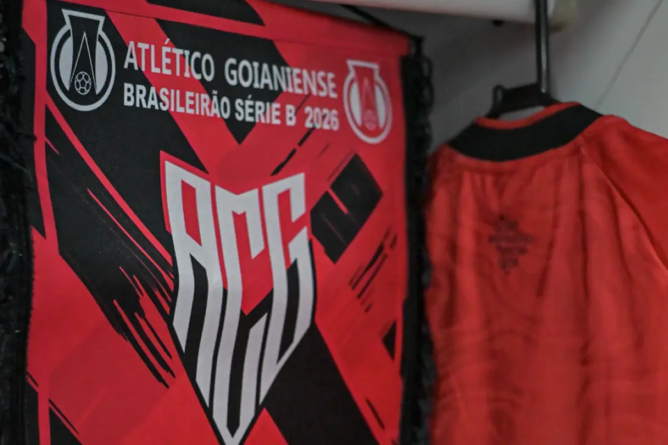 Escalações de Atlético-GO x Ceará