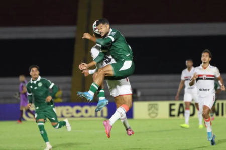 Goiás vence de virada o Botafogo-SP