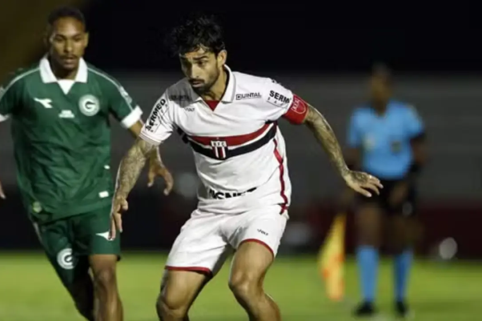 Goiás empata com Botafogo-SP 1° tempo