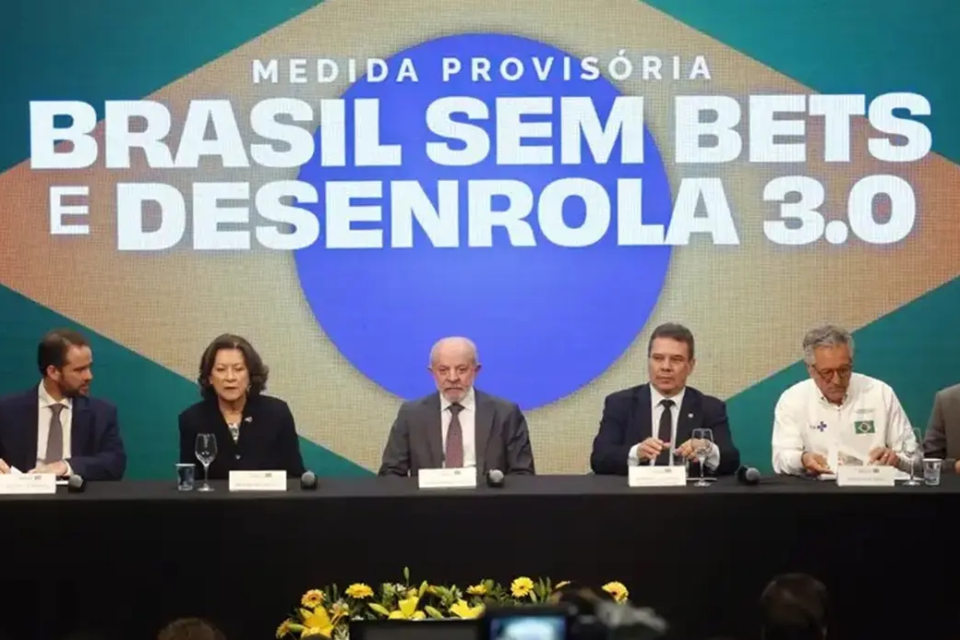Fim das bets: clubes são convidados para reunião com ministros Encontro com Ministério do Esporte irá acontecer nesta terça-feira