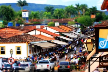Justiça proíbe a Prefeitura de Pirenópolis de tirar artesãos de locais públicos na cidade (Foto: Reprodução)