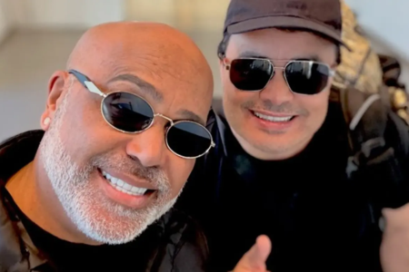 Sertanejo pediu orações em momento de "angústia e incerteza" Renner se pronuncia sobre desaparecimento de helicóptero com Rick
