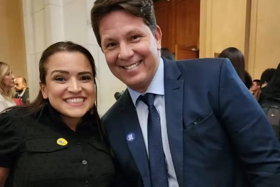Produtora de 'Dark Horse' diz que foi ameaçada e, se presa, não tem nada para delatar Karina Gama foi alvo da operação da Polícia Federal