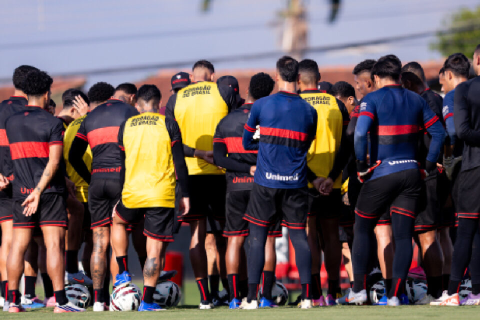 Atlético encerra trabalhos antes de encarar o São Bernardo 