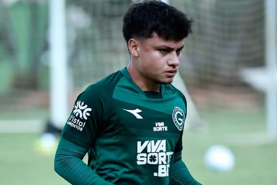 Esli Garcia o único estrangeiro que atua no Goiás