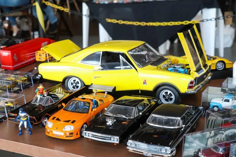 Exposição gratuita reúne miniaturas de carros neste fim de semana em Aparecida de Goiânia