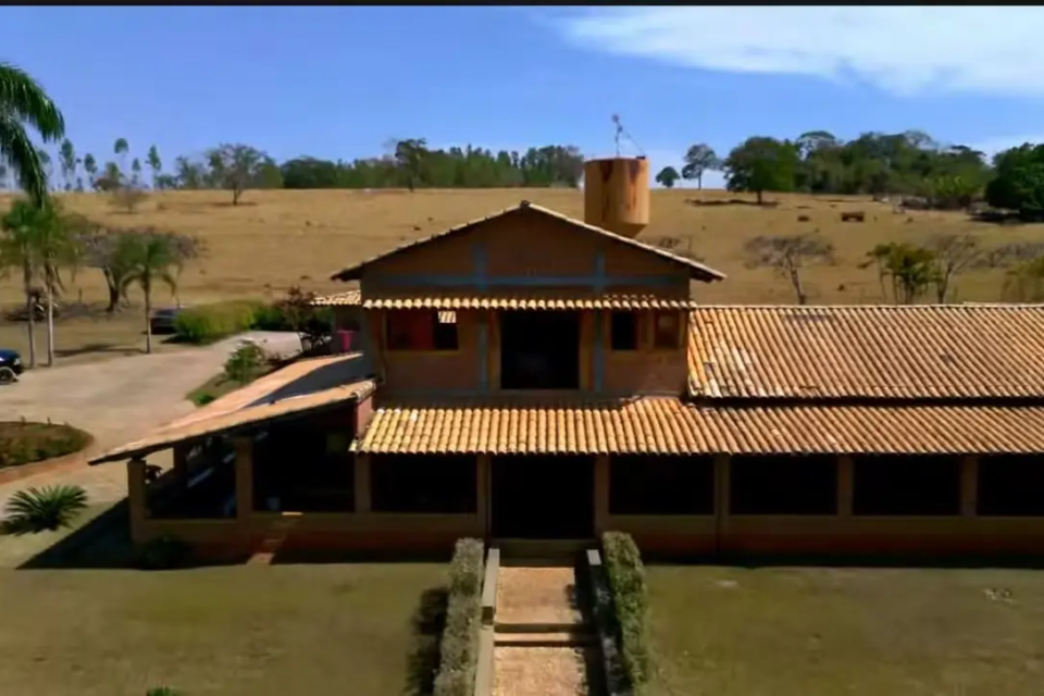 Fazenda de Gloria Pires e Orlando Morais vira condomínio loteado em Goiás; veja fotos Propriedade do casal terá 489 lotes residenciais