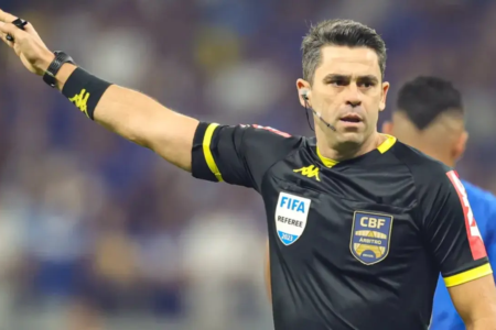 Flávio Rodrigues de Souza apita Goiatuba x São José