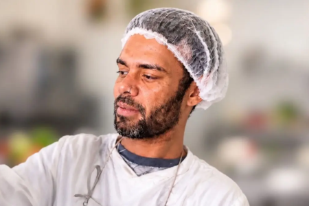 Funcionário de peixaria é morto após receber salário; assassino foi eliminado em confronto com PM (Foto: Reprodução)