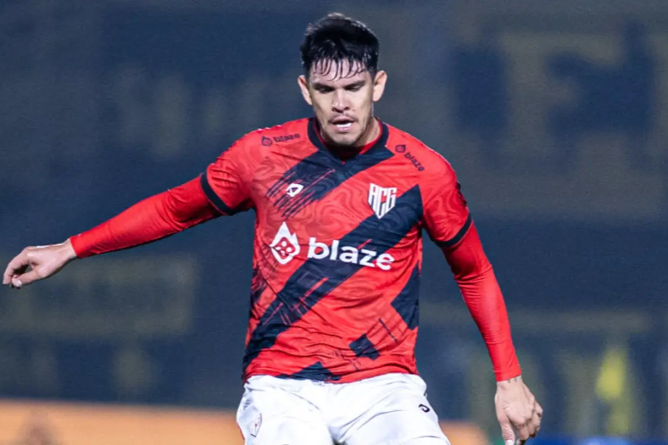 Júnior Barreto é um dos estrangeiros do Atlético-GO