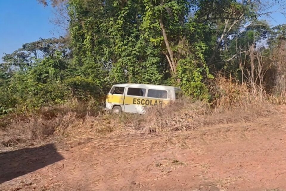 kombi-x-acidente-1789596104