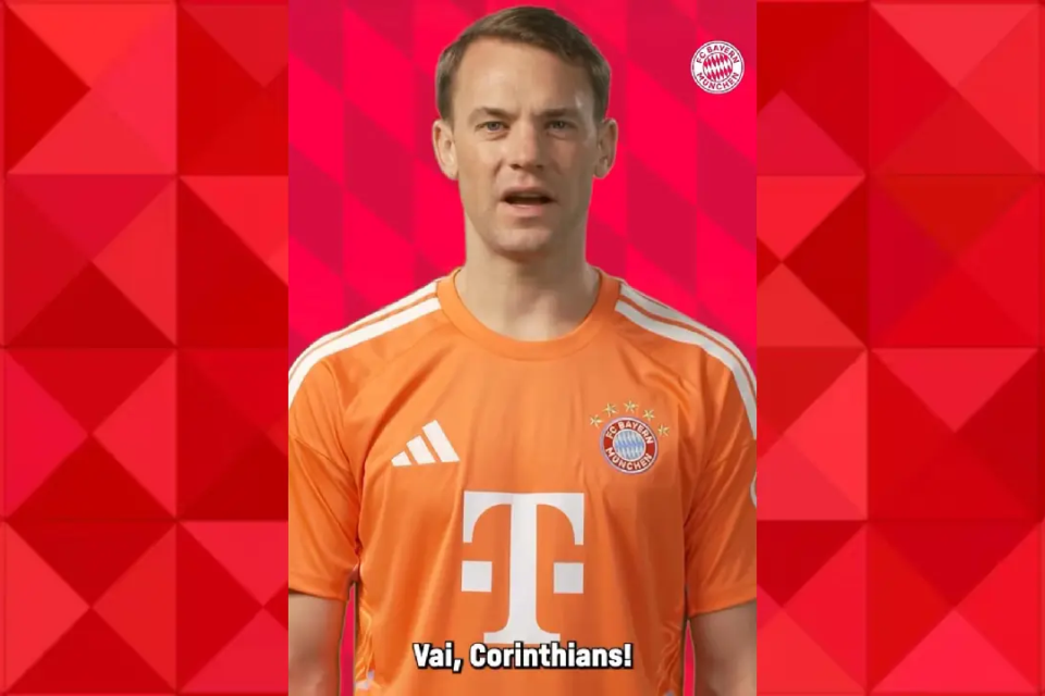 Manoel Neuer parabeniza Corinthians