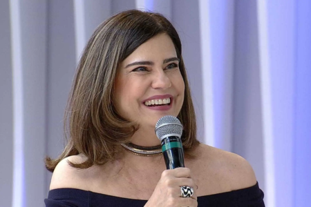 Atriz Mayara Magri chama atenção ao fazer ensaio sensual aos 64 anos: 'Nessa idade é diferente'; veja fotos artista posou para a Playboy