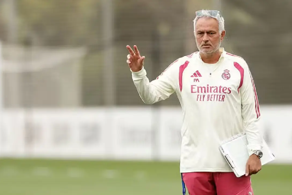 Mourinho garante estreia de Endrick na Champions - Foto: Antônio Villalba