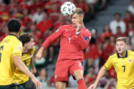 Portugal vence País de Gales na estreia de Jorge Jesus