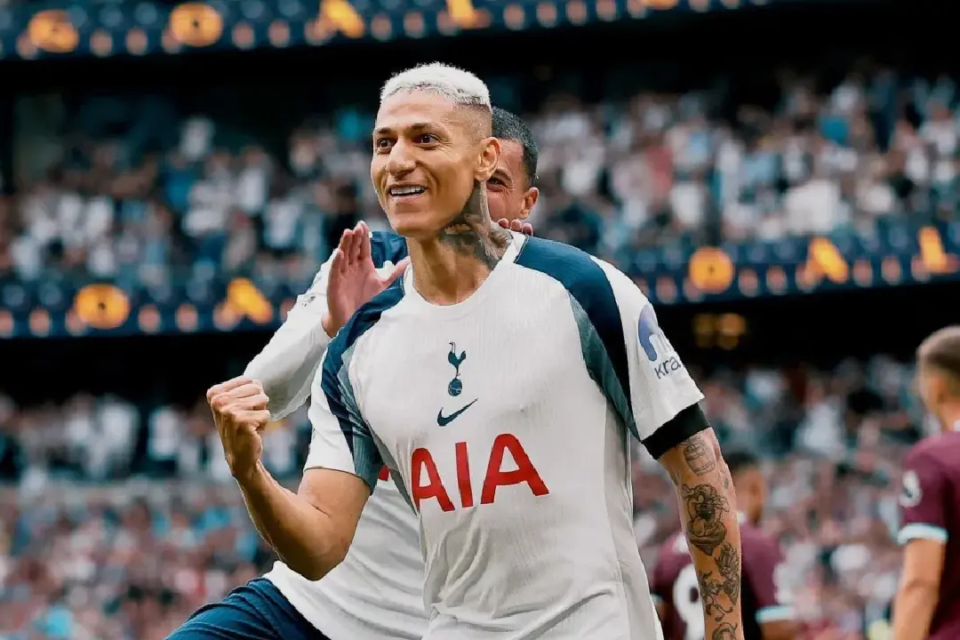 Richarlison quer sair do Tottenham