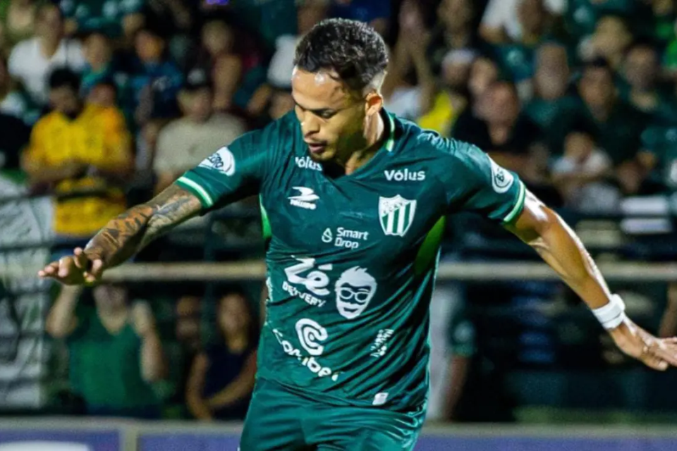Rio Verde vence o Trindade