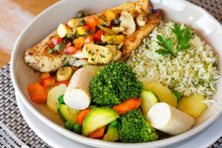 Compre 1 e leve 2: veja onde aproveitar a Semana de Sabores em Goiânia