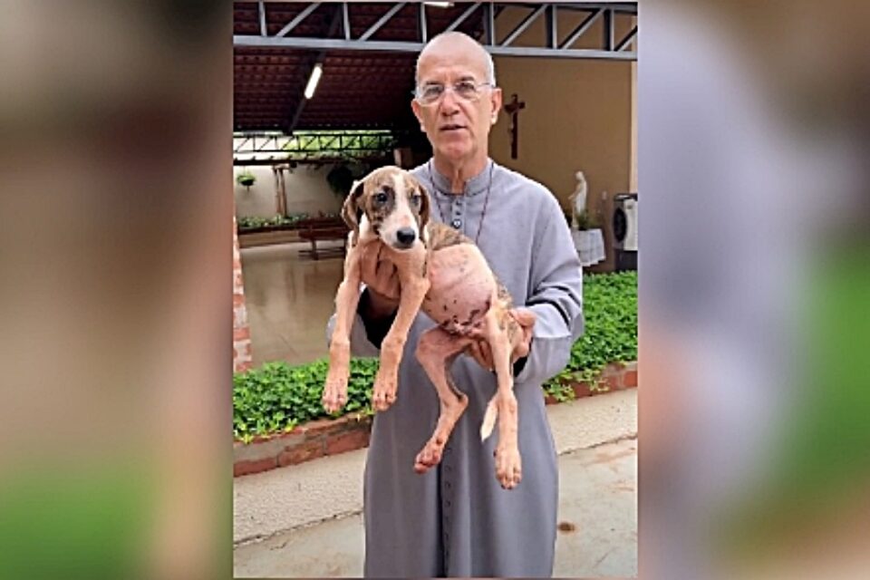 Imagem do padre no resgate do Branquinho