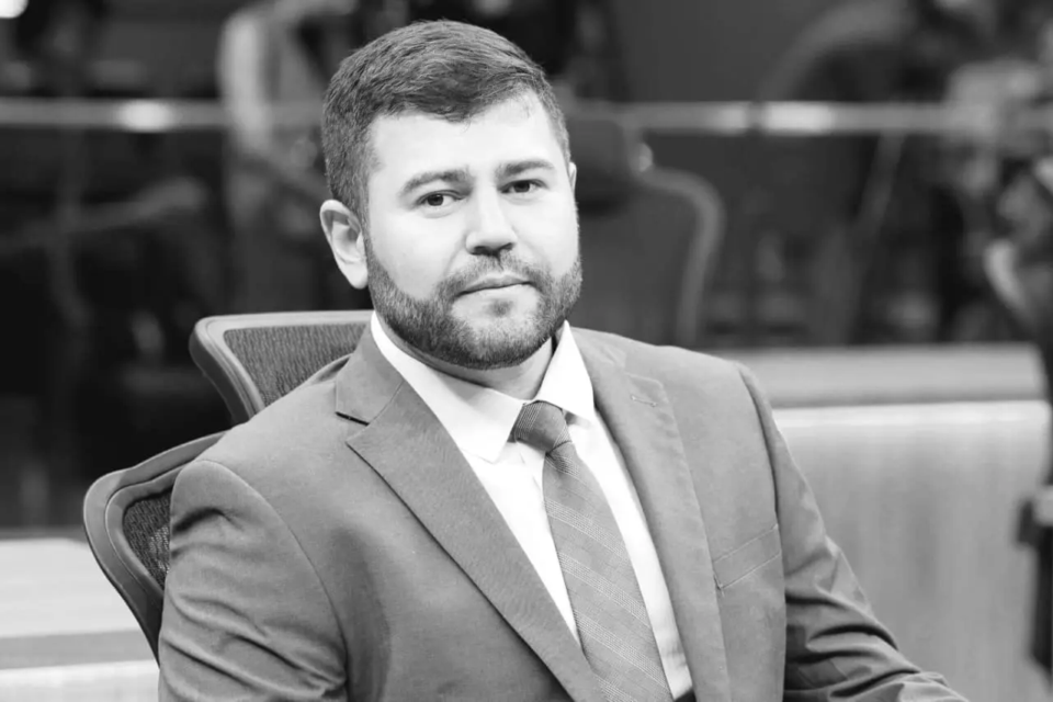 Amilton Filho construiu a carreira política em Anápolis e exercia o segundo mandato como deputado estadual por Goiás (Foto: Divulgação/Alego)