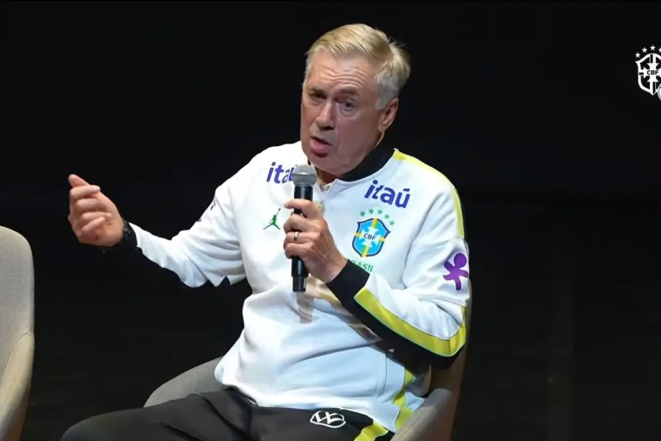 Ancelotti mantém aposta em jovens apesar das críticas