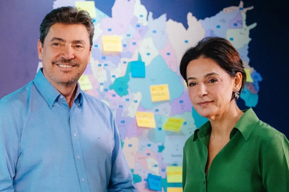 Wilder usa imagem de Iris e exalta vice Ana Paula Rezende