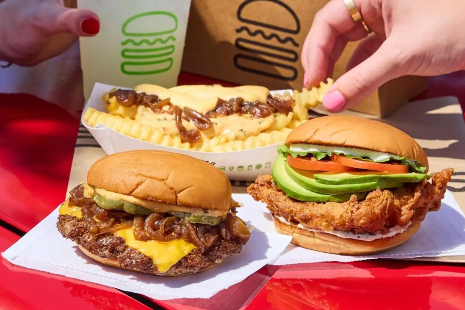 Shake Shack chega ao Brasil em parceria com dona do Outback; veja quando rede americana de hambúrgueres prevê 40 restaurantes no país