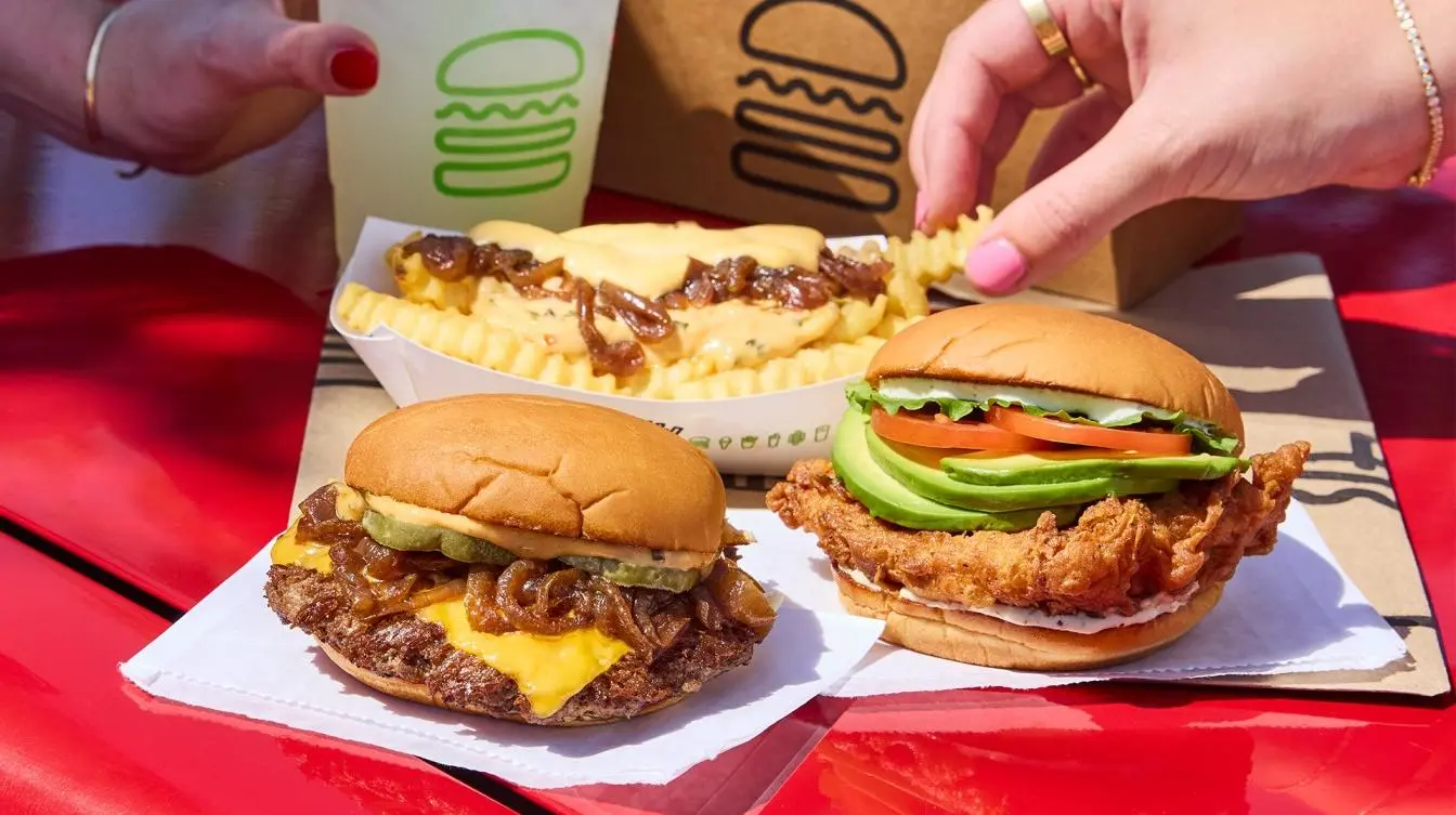 Shake Shack chega ao Brasil em parceria com dona do Outback; veja quando rede americana de hambúrgueres prevê 40 restaurantes no país