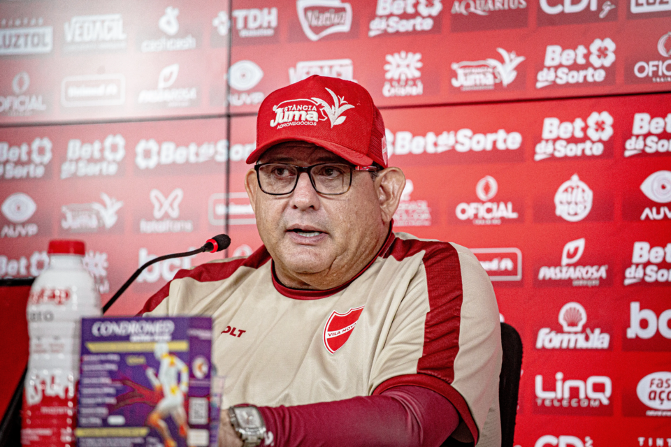 Guto destaca dado do Vila Nova na Série B