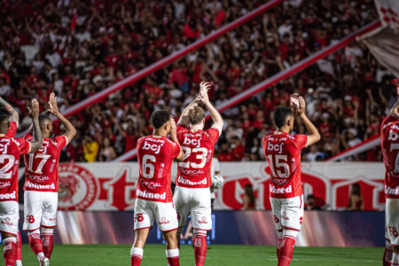 Vila Nova recebe o Novorizontino no primeiro de cinco jogos finais da Série B