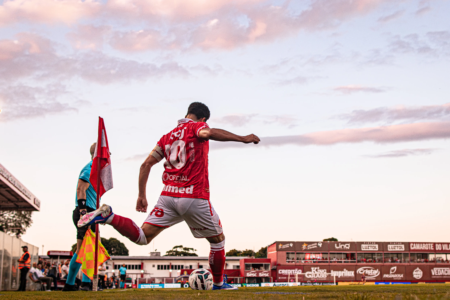 Vila Nova encara reta final decisiva na briga pelo acesso direto à Série A