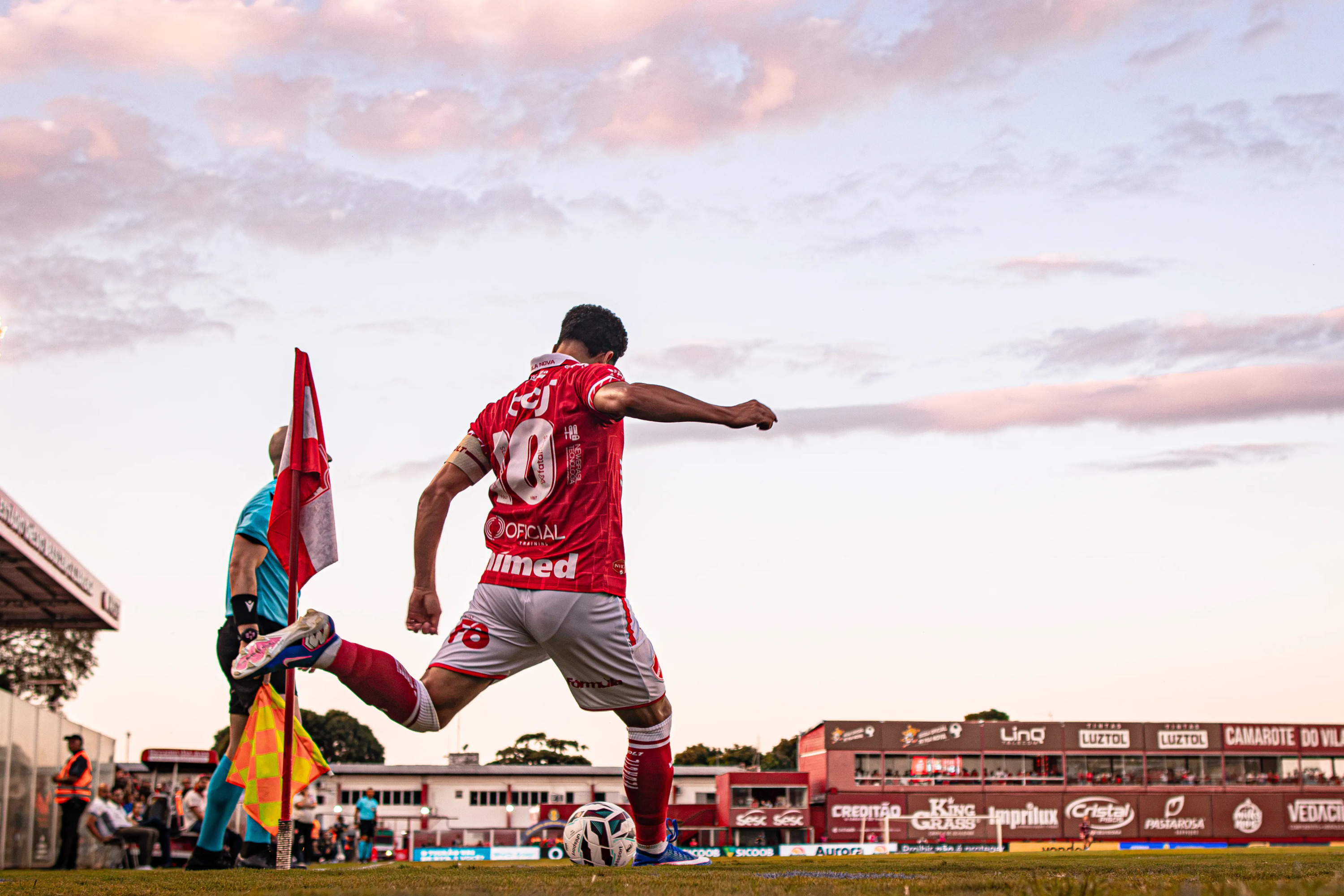 Veja o que o Vila Nova precisa para conquistar o acesso direto à Série A