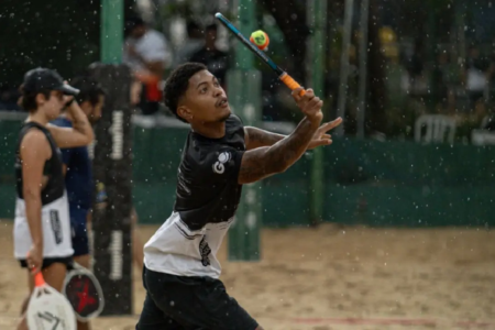 Goiânia recebe torneio de beach tennis InterArenas