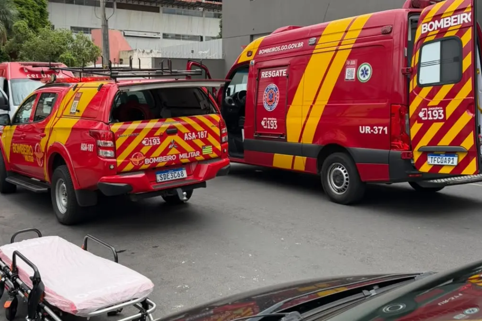 Homem ataca idosa no Setor Bueno, alega 'vozes na cabeça' e acaba baleado e preso