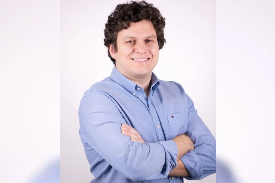 "Desligue o videogame e a TV quando não estiver jogando", orienta Marcos Aurélio Silva, executivo de faturamento da Equatorial Goiás (Foto: Equatorial Goiás)