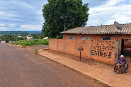 Jataiense Sidnei Pedro Honorato morou 47 anos na mesma casa e foi homenageado, após a morte, com a mudança do nome da Avenida G para seu nome (Foto: arquivo pessoal)
