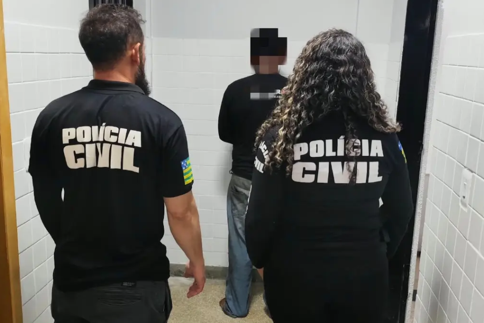 Suspeito foi preso pela PC - (Foto: divulgação/PC)